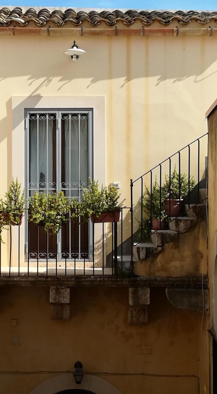 The Windows House Villa Syracuse Bagian luar foto
